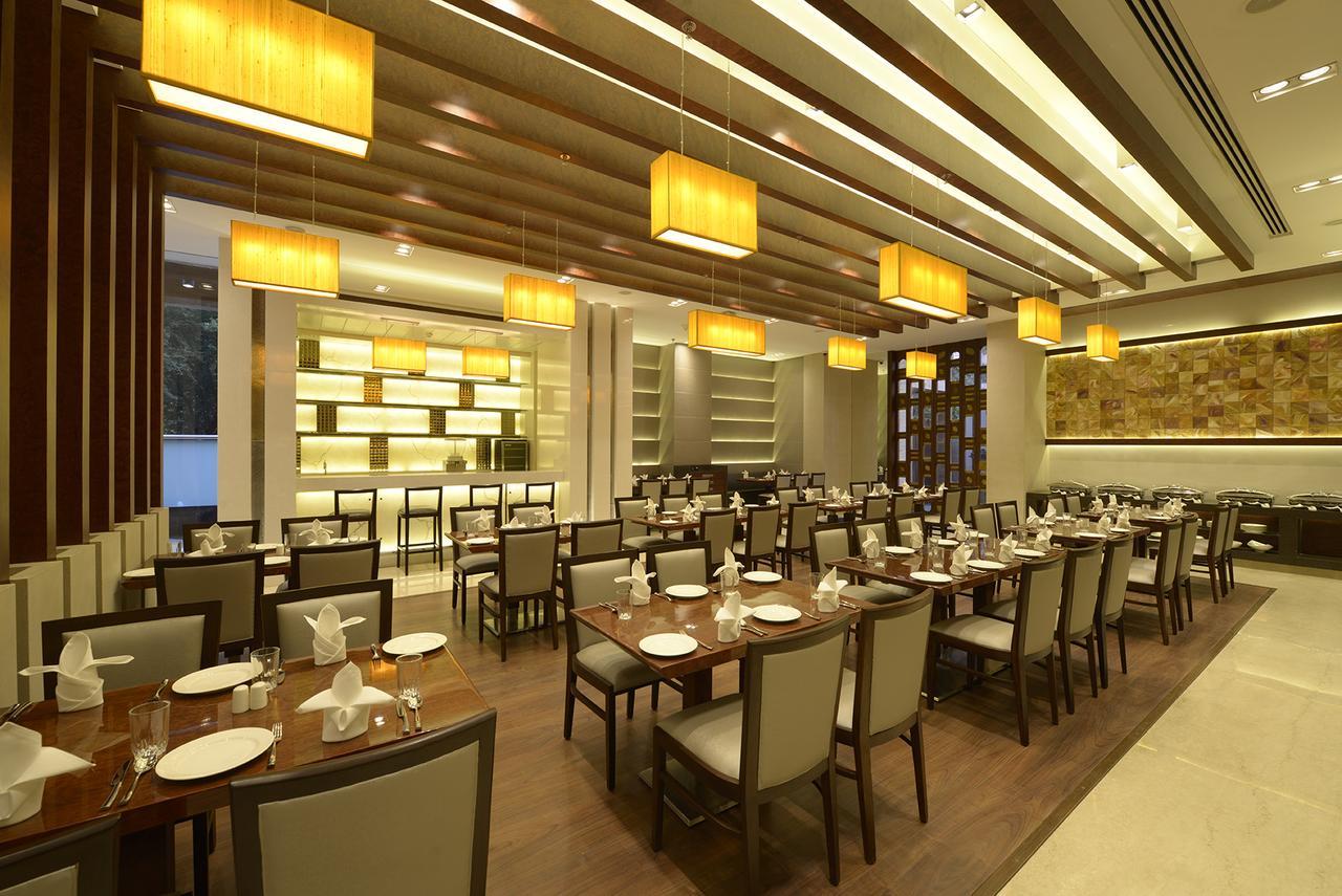 Genesis Hotel Near Mumbai Airport Zewnętrze zdjęcie